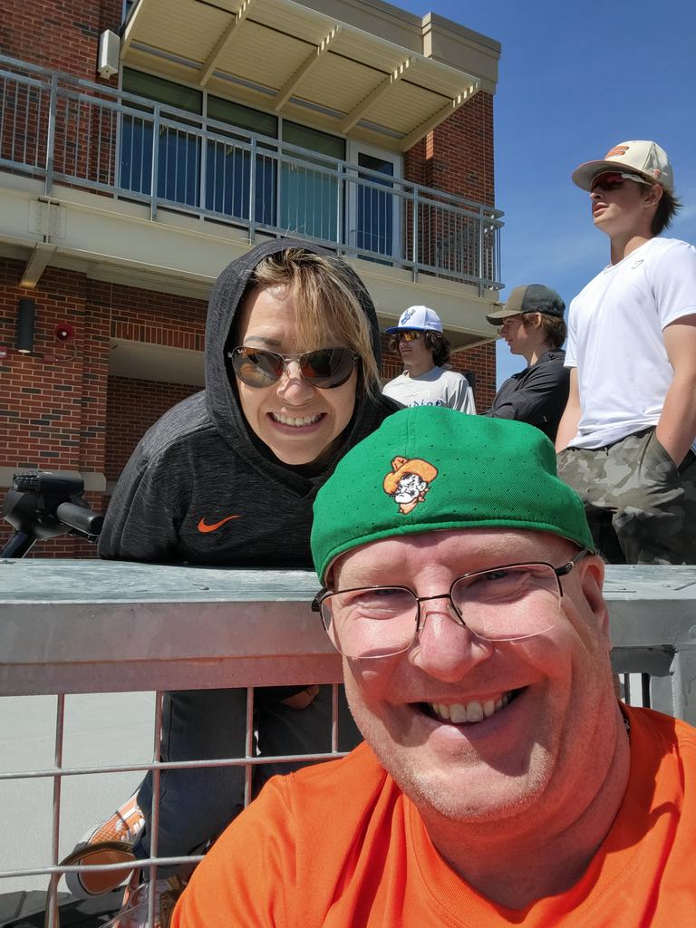 CoachJBlas's tweet photo. Beautiful day for @OSUBaseball at beautiful #OBrate with the BEAUTIFUL @RuthBlasingame 
⚾🧡🖤⚾ #GoPokes https://t.co/QuuAtMxWzg