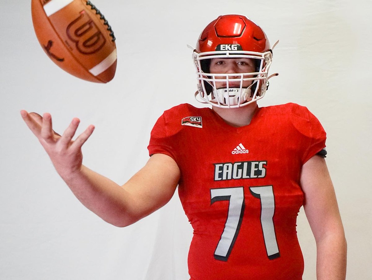 Nate_Pritch's tweet photo. Had a great visit to Eastern Washington University, followed by a great conversation with @CoachBestEWU. I am excited to say I have received a full scholarship offer to play football at EWU! https://t.co/HoqFPNONTG