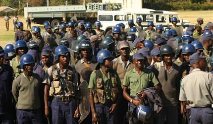 toneo1st's tweet photo. Did u know Pangoola Polling Station Ward 9 Harare East, is specifically a Chikurubhi polling station, more Riot police officers voted @BitiTendai the @CCCZimbabwe president @nelsonchamisa 
Tendai Biti (CCC) - 2018
Mavis Gumbo (ZanuPF) - 984
 (MDC-A) - 11
 (UZA)  -  11
 (LEAD) - 2 https://t.co/DvCPgJ3luI