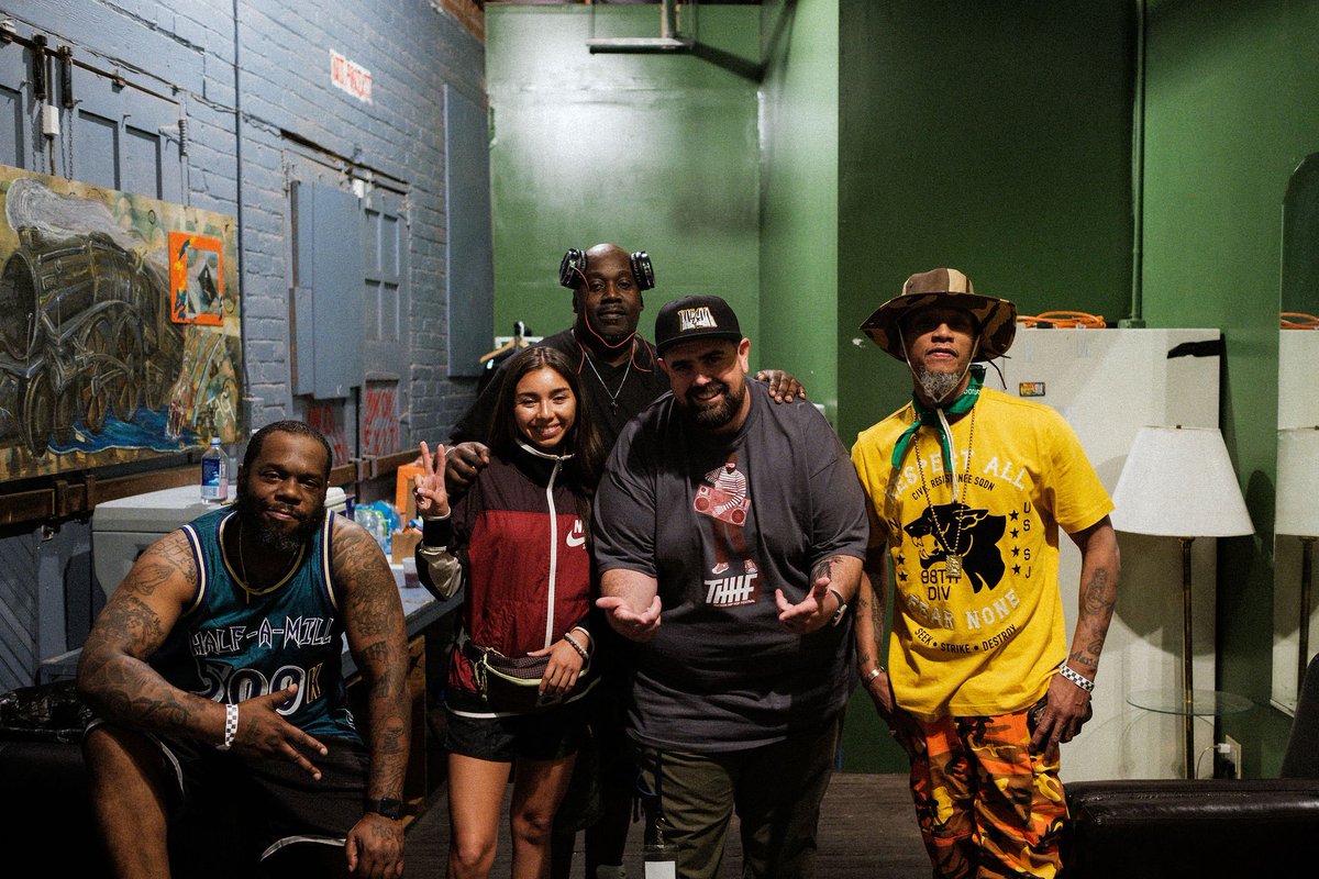 Smif-N-Wessun was incredible at the Tucson Hip-Hop Festival last weekend, too. They’re so kind and had such a beautiful energy on stage. Very grateful to have had their presence at our festival. ✨🤎 photos by Julius Schlosburg