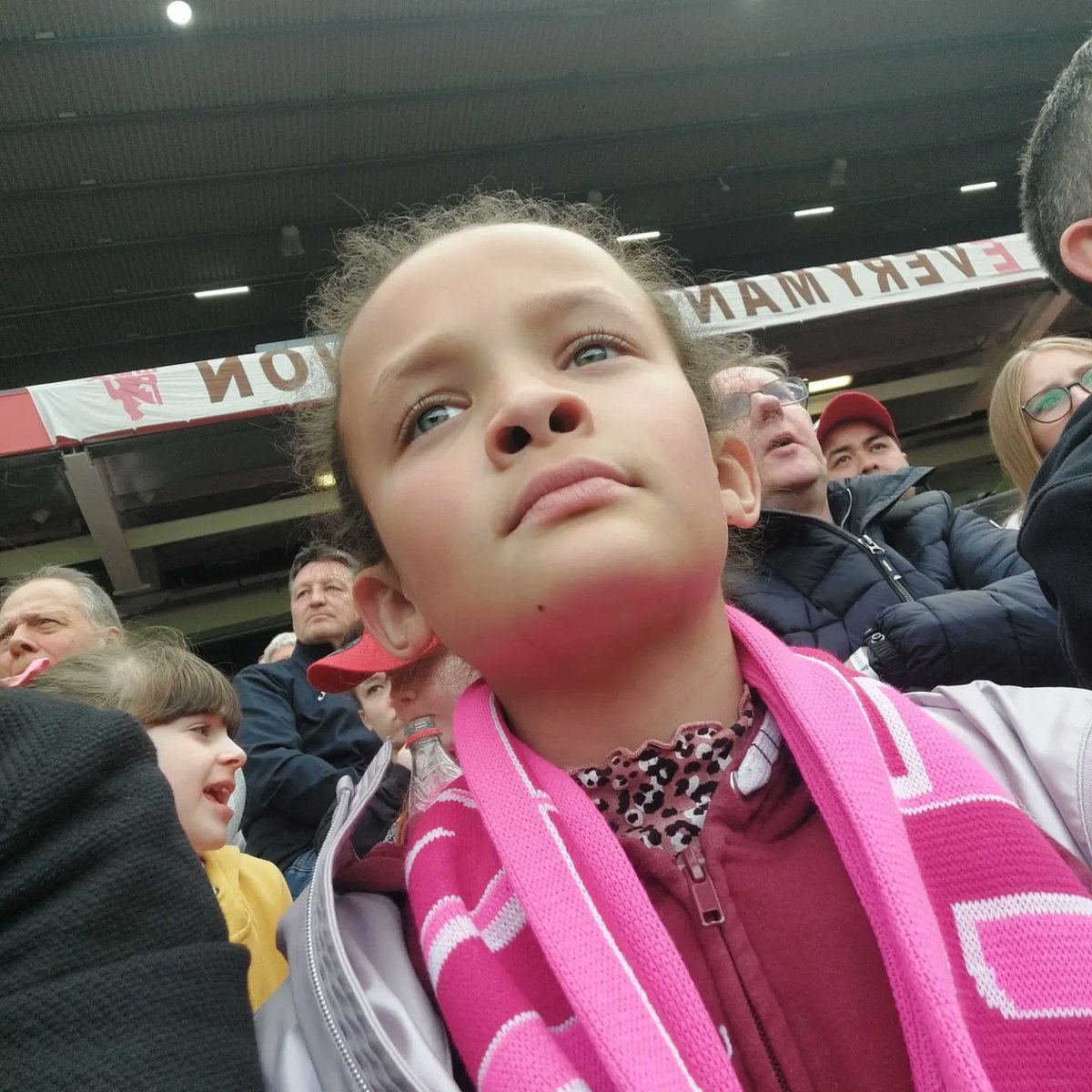 samdonigan's tweet photo. @CHPSchool Sorry Miss Meekley, we're from the 🔴 side of MCR! Jess loved watching @ManUtdWomen make history today by playing 1st game at Old Trafford. Jess said it's nice to see women doing things and it not always being men. #AspireBelieveAchieve #Representation #DreamBig ⚽️⚽️ https://t.co/mdYcLvEcBQ