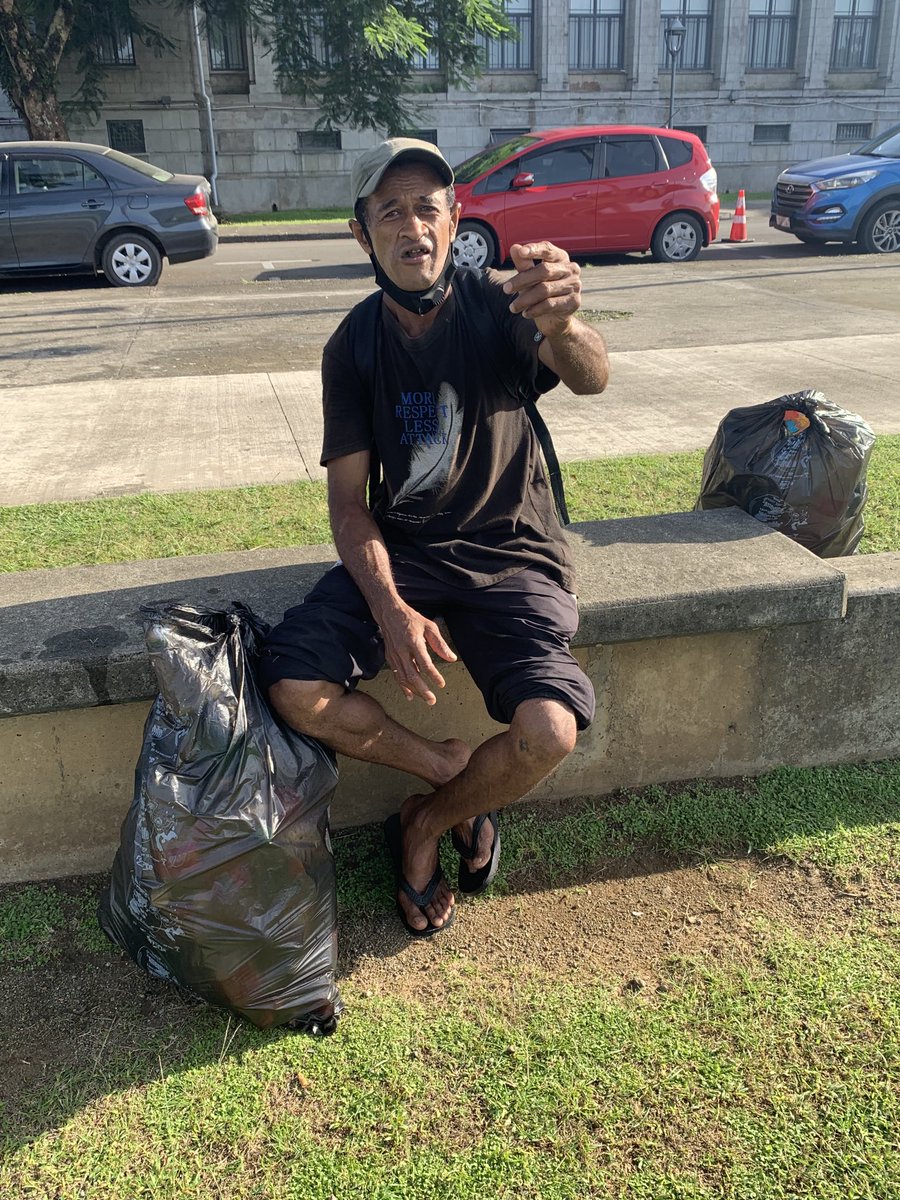 PaulWelsh_UK's tweet photo. Stopped to chat with Alipate from Sigatoka. Alipate is a plastic bottle collector. He collects all day every day and cleans the bottles up for his sister who sells juice at Suva market. Awesome. Thanks also to Eldon Eastgate for delivering a supply of refuse sacks #litterrun https://t.co/AQUPpJEU4T