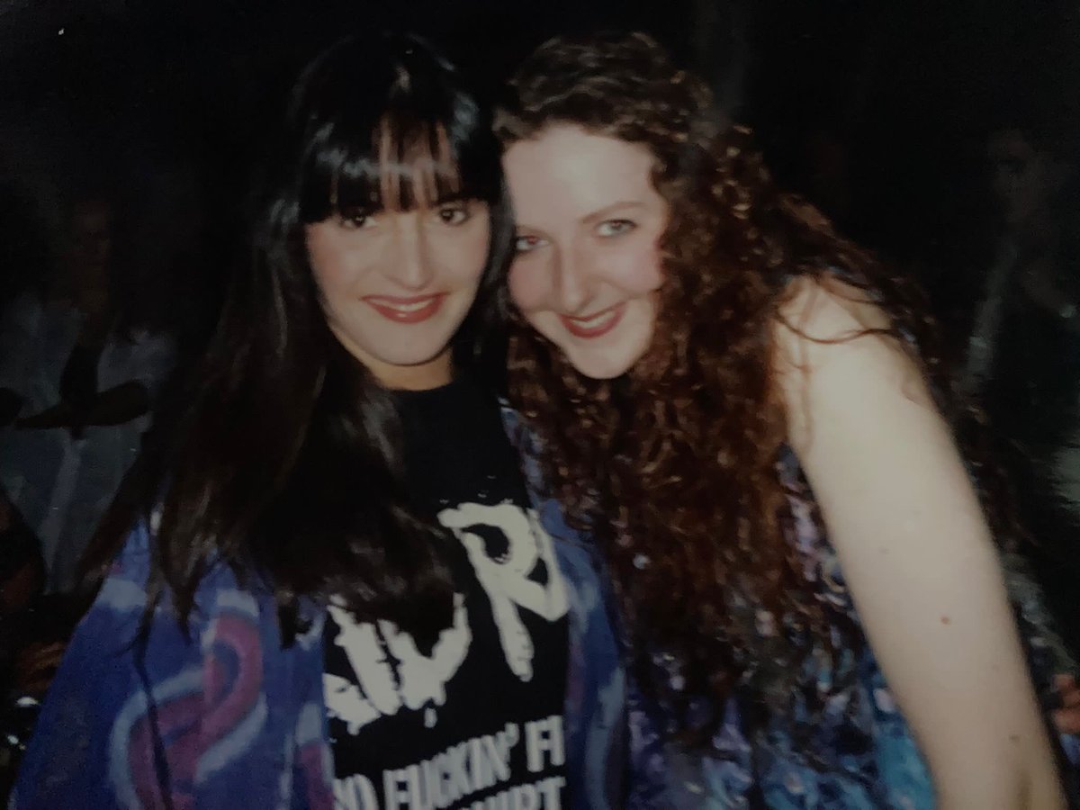 KarenHatton19's tweet photo. Throw back @OfficialSkidRow  Jillys Rock World, Manchester, England https://t.co/A3VqotUOkC