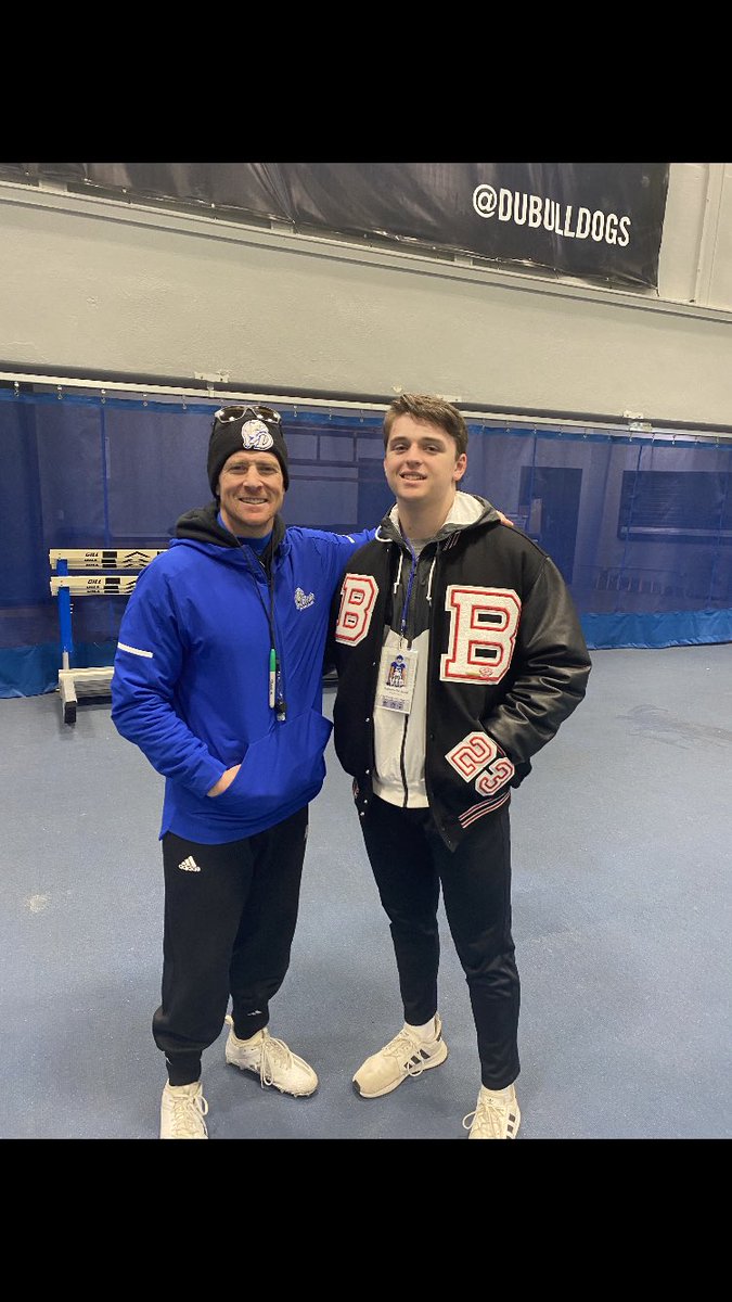 anthonypic2's tweet photo. Had a great time out at Drake yesterday. Thanks for having me out @CoachBloss! https://t.co/pV1YMYJI73