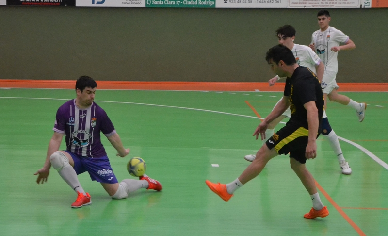 El <a href="/mirobrigafutsal/">Miróbriga Futsal</a> perdona y acaba por caer derrotado ante el <a href="/CDMacotera/">C.D. Macotera Fs</a> en el rush final salamancartvaldia.es/noticia/2022-0…