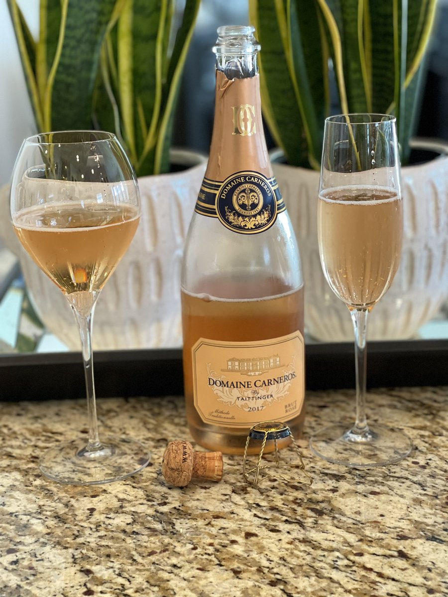 Zunostar61's tweet photo. #Sundaybubbles https://t.co/RBNVXnL0J0