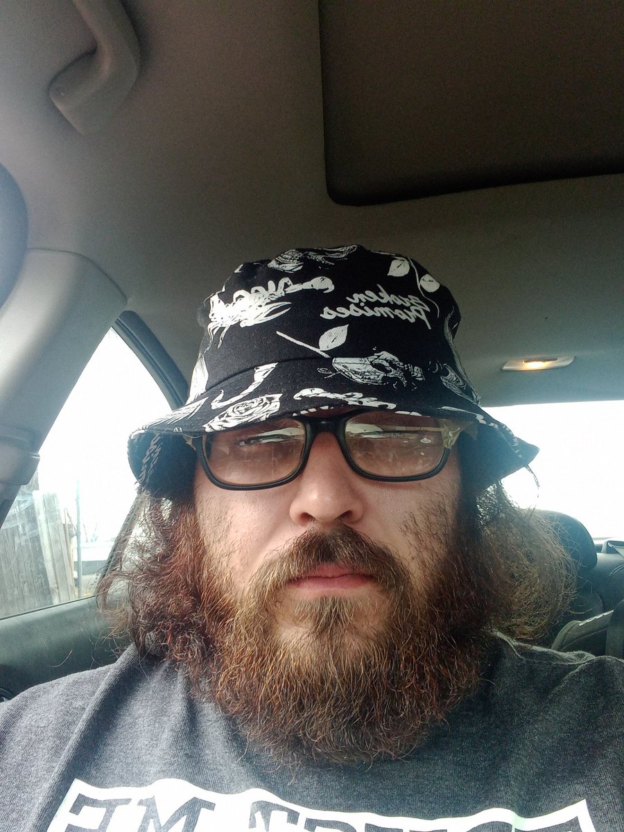 FozzyGrass's tweet photo. @TxxRedd Listen to FOZZYGRASS- THIS HELL by FozzyGrass on #SoundCloud
https://t.co/3g1t3SrIZP https://t.co/0pXM3cRXQb