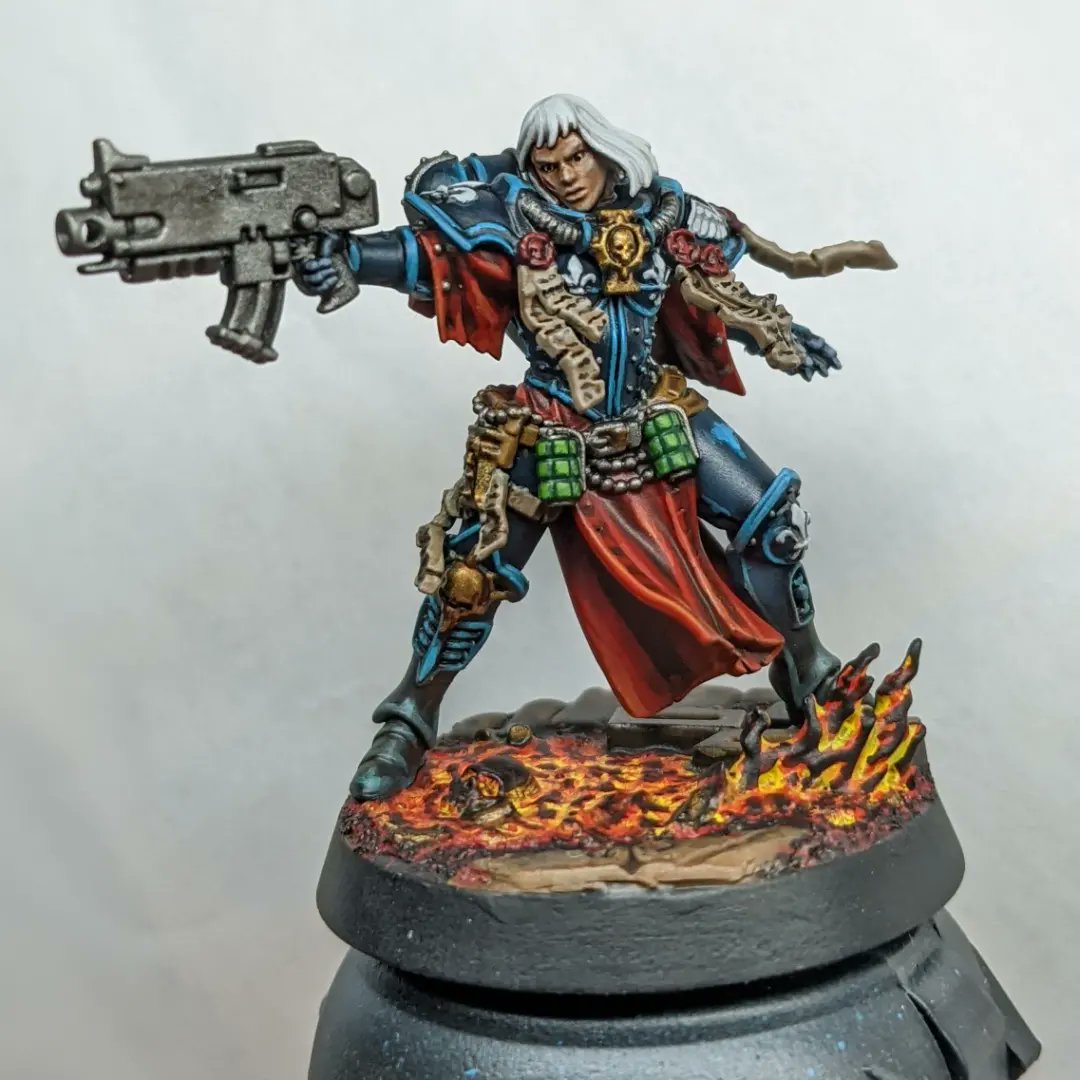 GuRi40k's tweet photo. Reinforcement has arrived! My version of Tariana Palos and a kitbashed dogmata.

#paintingwarhammer #warhammercommunity #warhammer40k #warmongers #sisterofbattle #wepaintminis #adeptasororitas https://t.co/UAX5T0lRmx