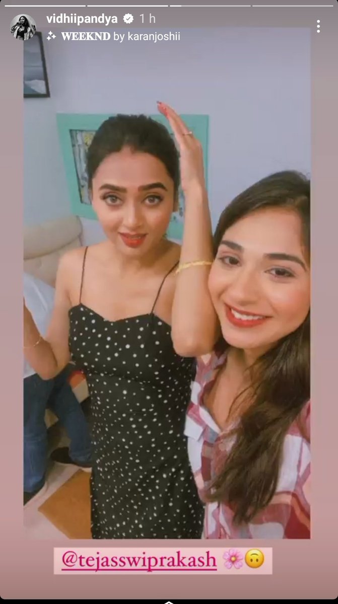 prarthna_thakur's tweet photo. My cuties 😍😍❤❤😂😂 #tejvi ❤❤❤❤❤❤
#TejasswiPrakash #TejaTroops #Pratha #Naagin6 https://t.co/IzMe3sx659