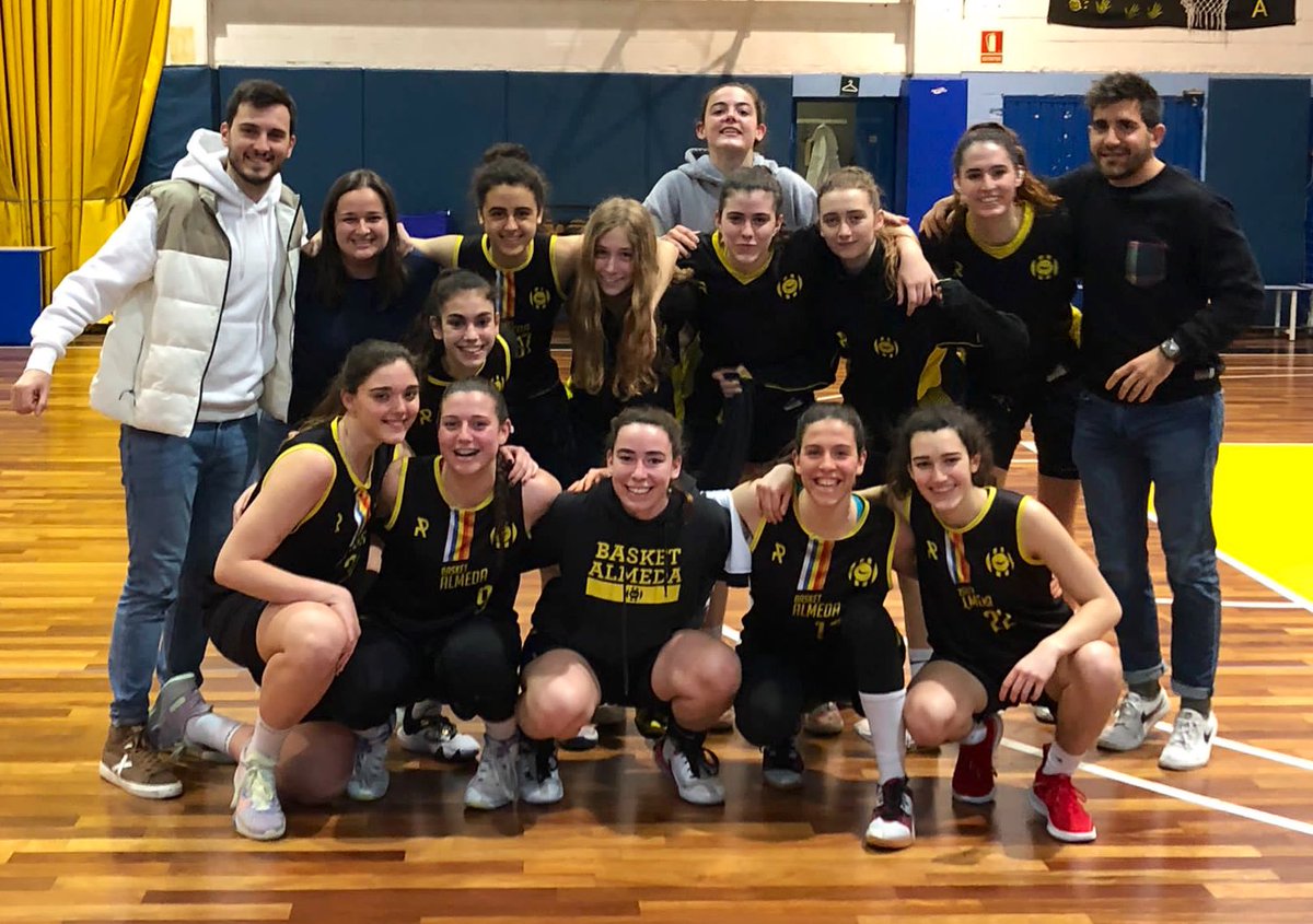 9 victòries - tantes com derrotes abans de Nadal - i objectiu aconseguit! 
FINAL A QUATRE!!
Quin camí portem… Està sent divertidíssim! 
A volar, Almeda! 🐝 <a href="/BasketAlmeda/">Club Basket Almeda</a>