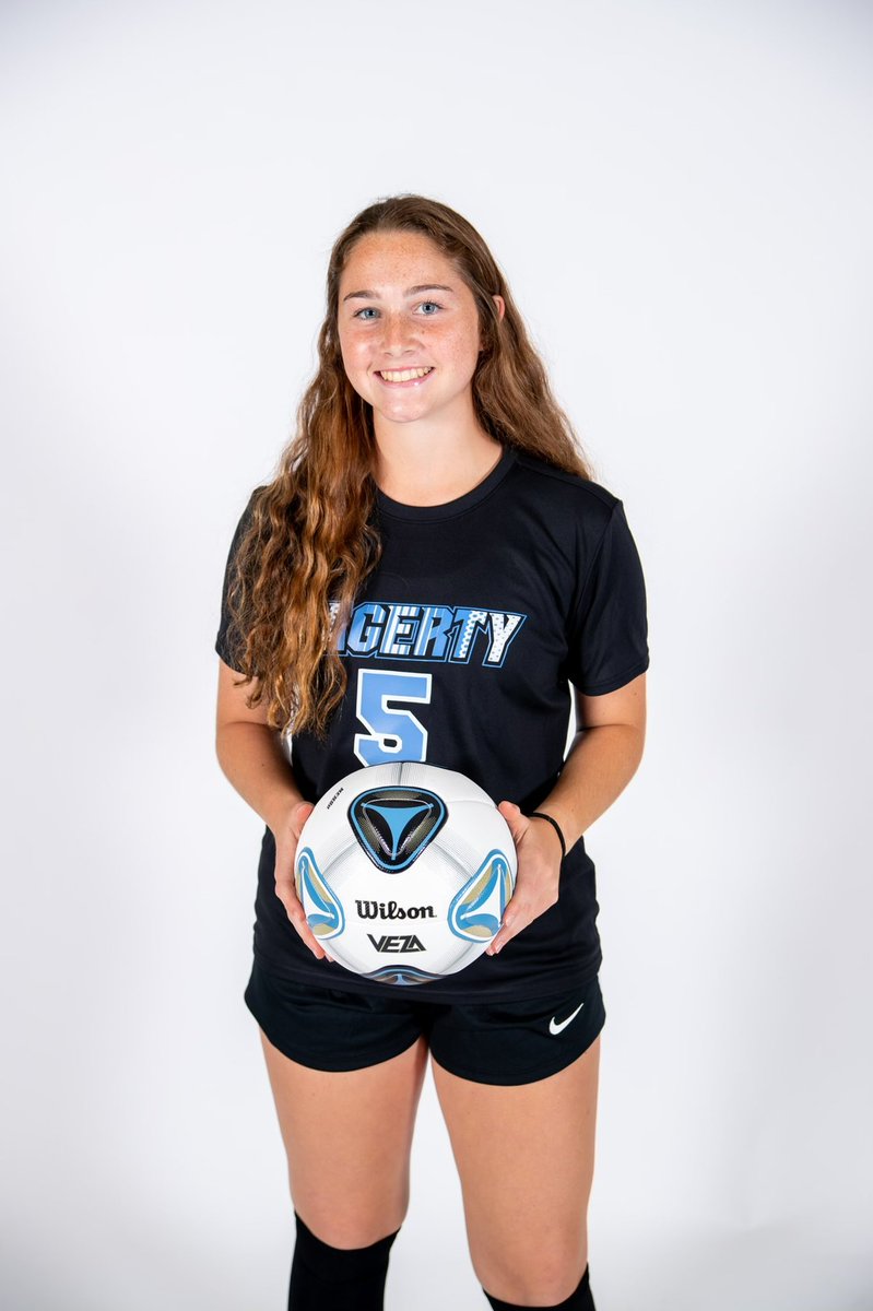 modonnell2024's tweet photo. Honored to be named Orlando Sentinel All Area Team! 11 players selected from 5 counties. Could not have done it without some of the best people @FlKrazeKrush @eddie_johnson7 @hagerty_gsoccer @MarkHansen018 @ImCollegeSoccer @osvarsity !! https://t.co/0lUlKb6E8x