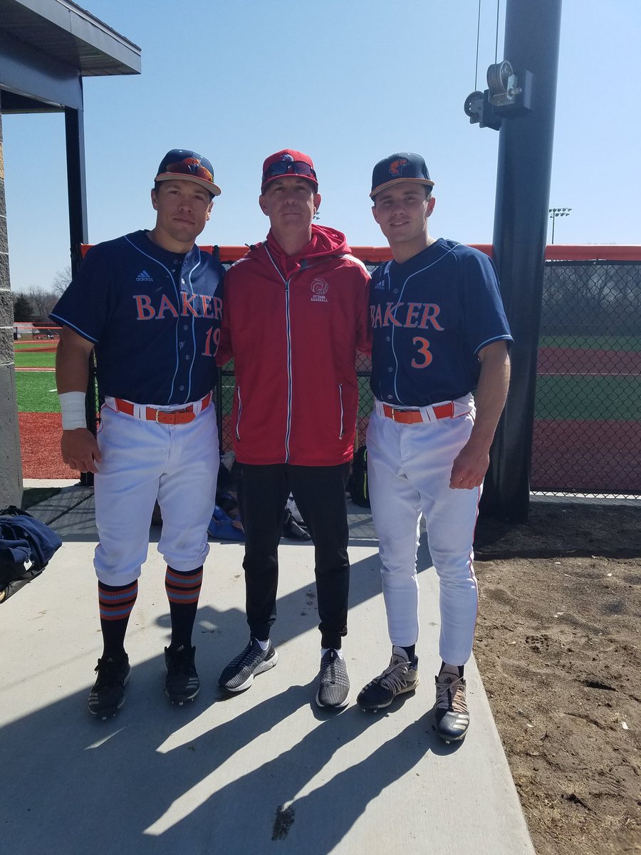 O_H_S_Baseball's tweet photo. Another great day with the team watching @BakerUBaseball win and @jared_parenti and @22_blaine play.  Great day https://t.co/5cD06O78E9
