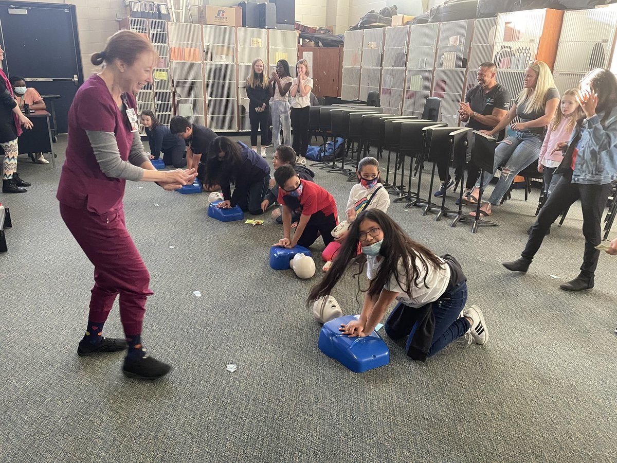 Barbara Hinton tweet media