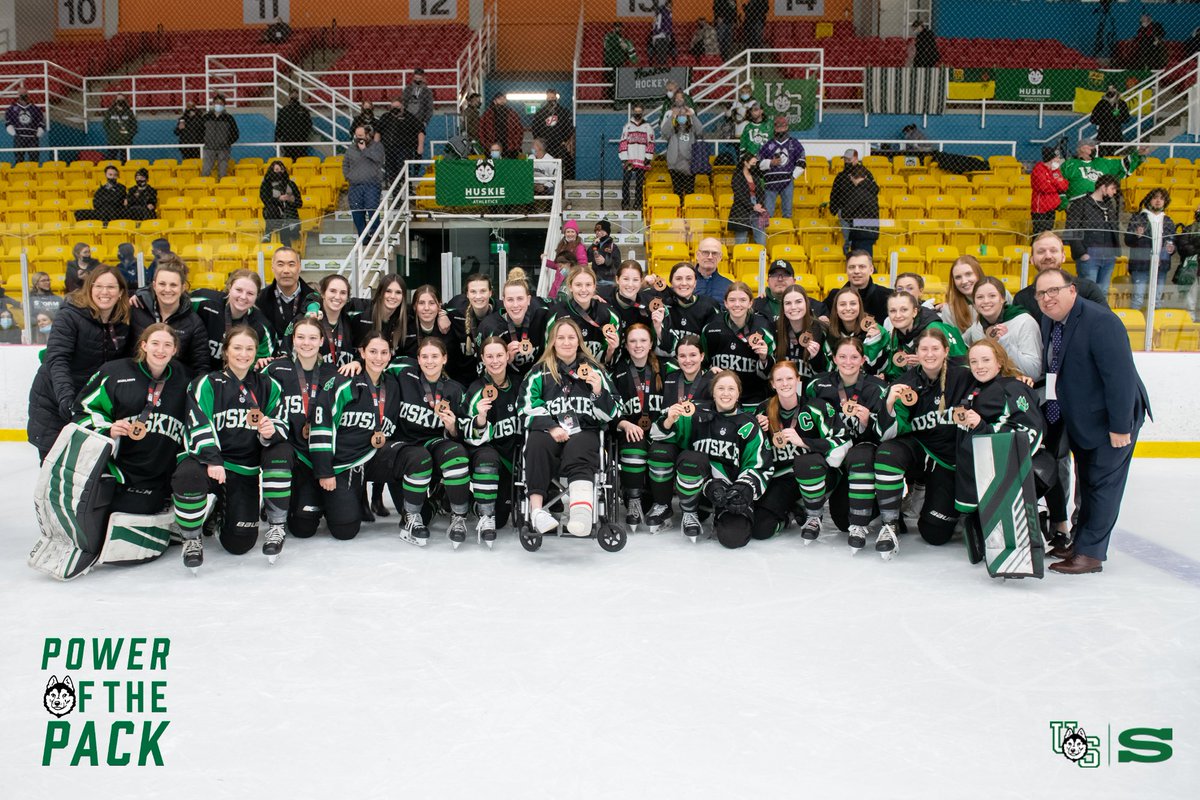 The Huskie Women’s Hockey team is coming back to Saskatoon with a National Bronze Medal!

#HuskiePride | #PowerOfThePack