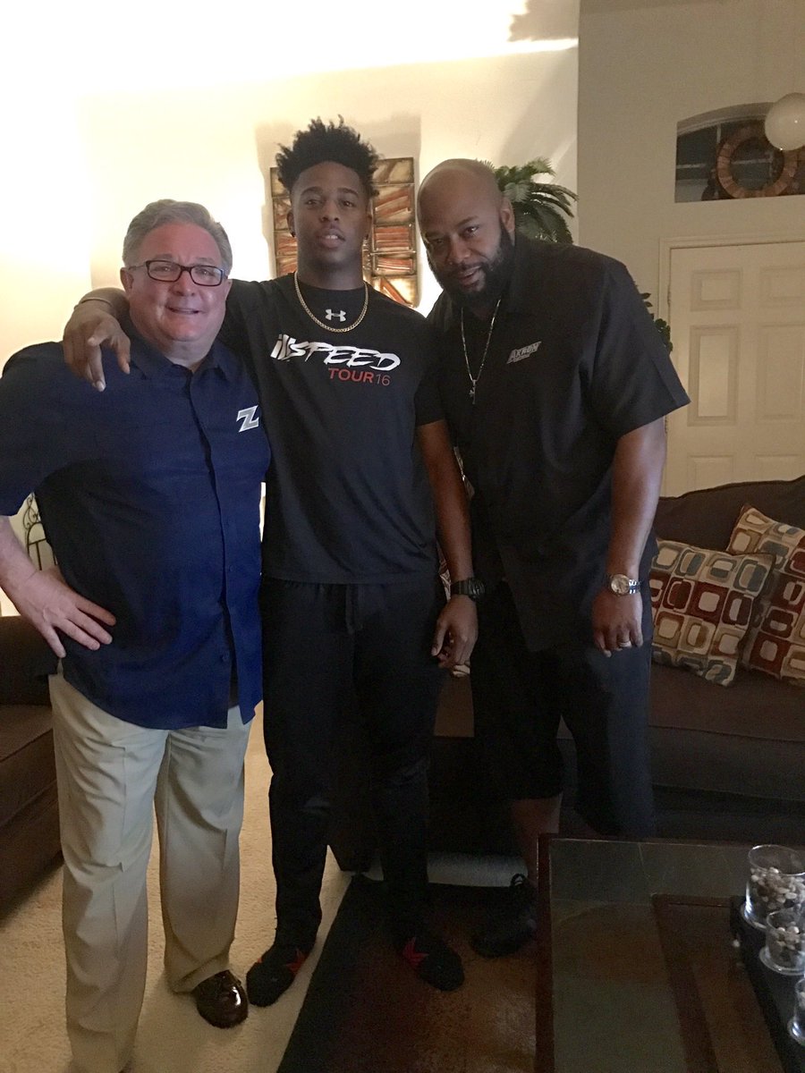 Jordyn Riley tweet media