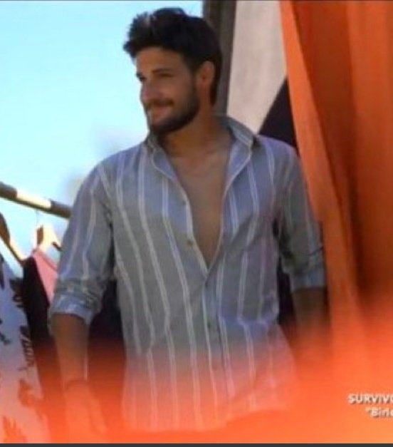 beyzzabkfc's tweet photo. Turuncu bi ateş gibi sıcaksın..❤️‍🔥🥵 #SurvivorAllStar2022 #BatuhanKaracakaya #bkfctakipleşiyor https://t.co/gyRwE2zqU0