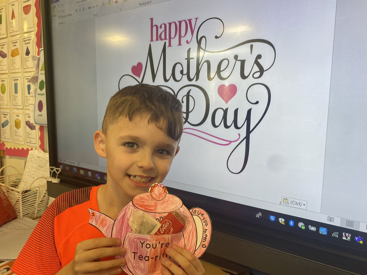 MrsDandP54's tweet photo. Wishing all of our lovely mums the happiest of Mother’s Days today! 💐 ☕️ 🍪 Hope you’ve all had a lovely day with your little people and been waited on hand and foot! #HappyMothersDay2022 https://t.co/Mu6hY8Dray