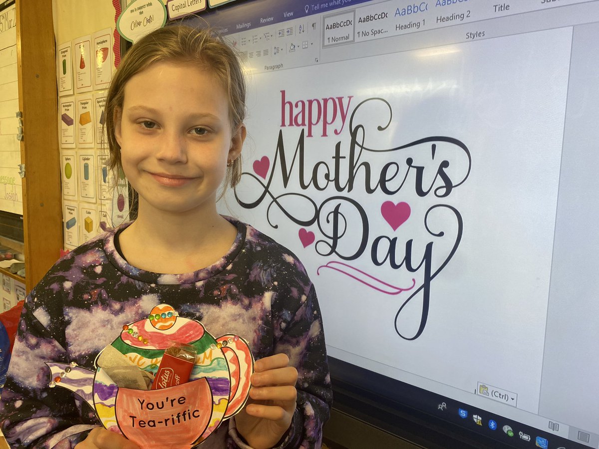 MrsDandP54's tweet photo. Wishing all of our lovely mums the happiest of Mother’s Days today! 💐 ☕️ 🍪 Hope you’ve all had a lovely day with your little people and been waited on hand and foot! #HappyMothersDay2022 https://t.co/qXu3BpOTQL