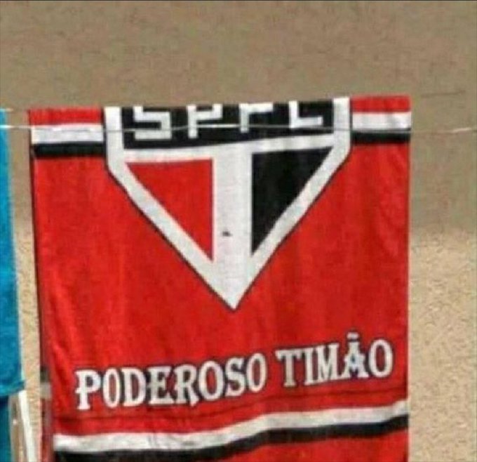 Veja os memes da vitória do São Paulo contra o Corinthians pelo
