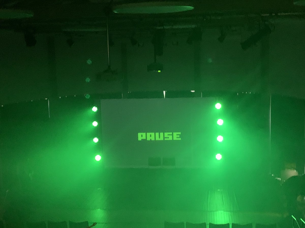 dbx_drama's tweet photo. Tech day for #bemorechill done! Looking pretty special! https://t.co/ndzNFfB4Id