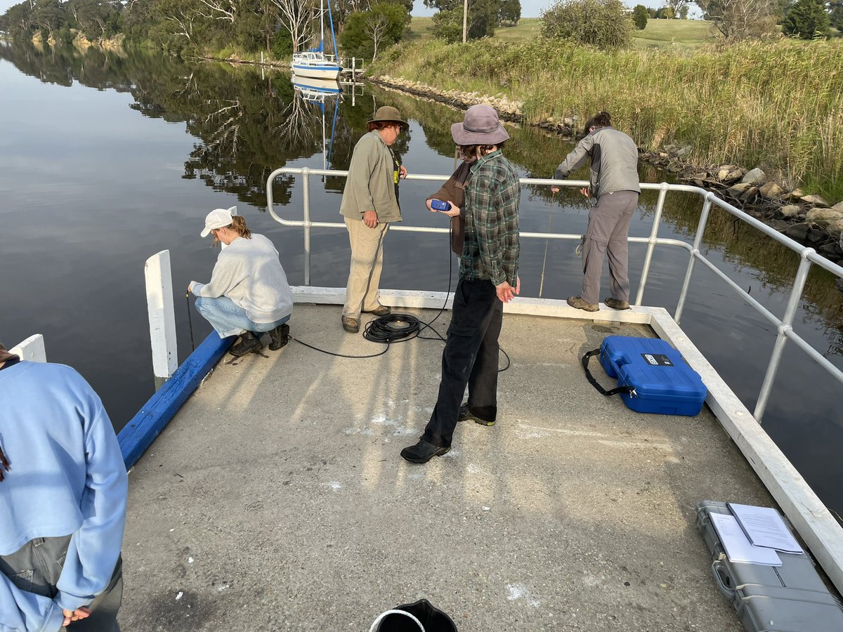 The team calibrating the XO - what a day to be alive. What a day to be the best environmental scientists in Victoria (IMOO)