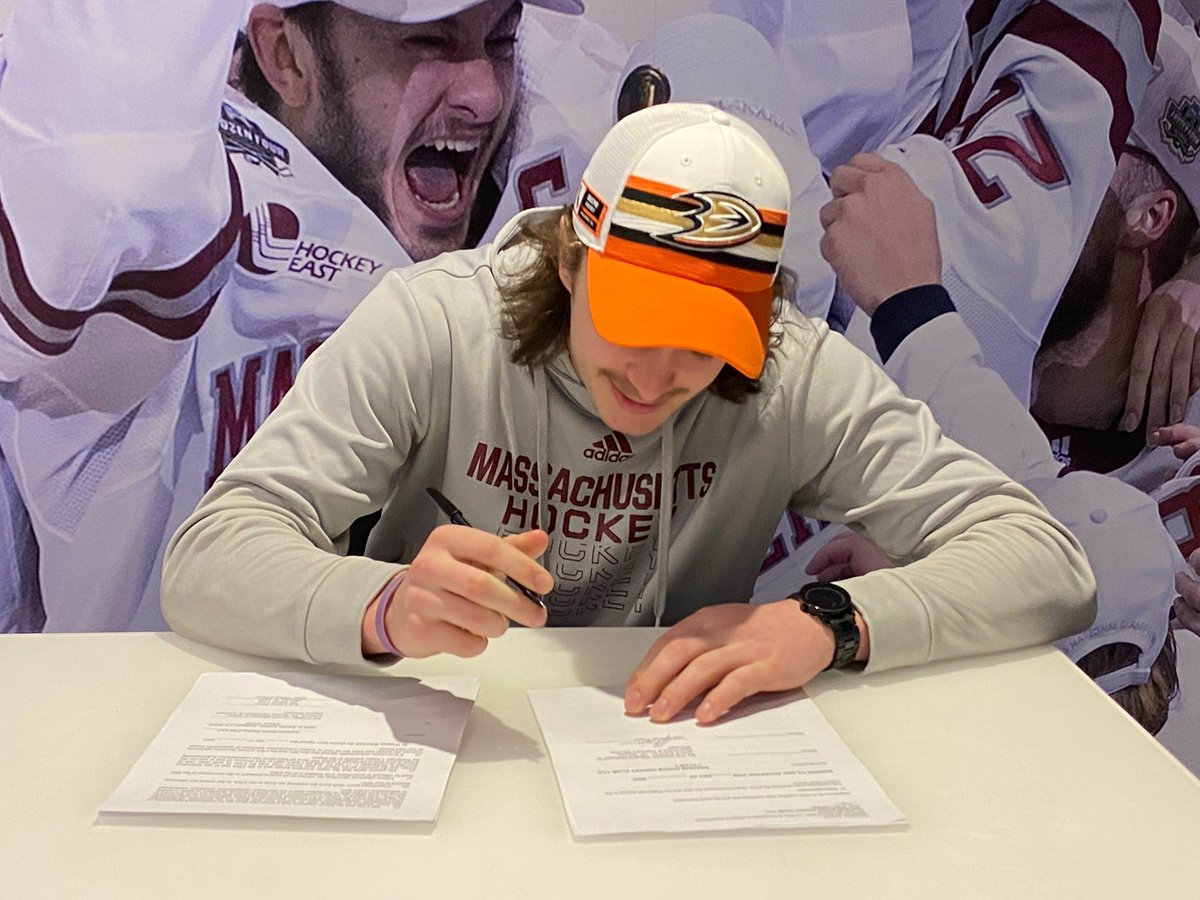 Anaheim Ducks (@anaheimducks) on Twitter photo News: We have signed Josh Lopina to an entry-level contract.
He will report to <a href="/SDGullsAHL/">San Diego Gulls</a> on an amateur tryout (ATO) for the remainder of this season.
➡️ bit.ly/LopinaELC News: We have signed Josh Lopina to an entry-level contract.
He will report to <a href="/SDGullsAHL/">San Diego Gulls</a> on an amateur tryout (ATO) for the remainder of this season.
➡️ bit.ly/LopinaELC