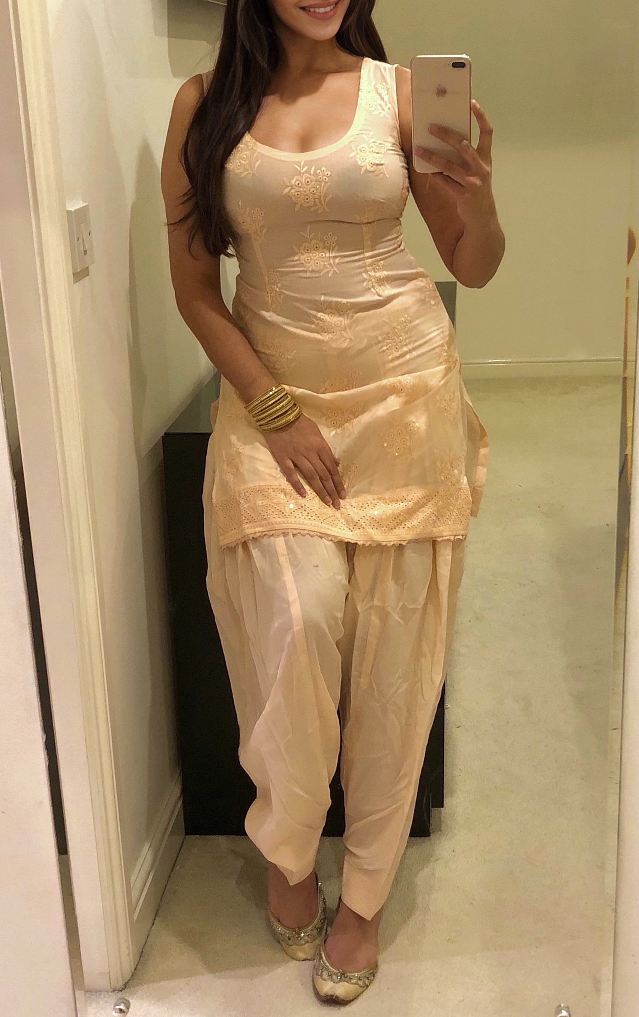Amber Johal on Twitter "Desi outfits always look better with no