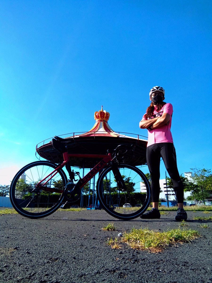 Abedge3's tweet photo. Monday Ride.. UP Diliman to Arcovia ✌️😊
#roadbike #morningride #bikeride #happymonday #kakampink #tryingtobefit https://t.co/qOCHIPAXsv