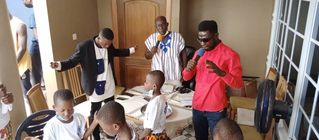 mrandoh1's tweet photo. Dear Andoh, keep doing the work I brought you here to do and I will take you to places you've never thought about going. This is the God who first heard your voice before the world. Wishing you a Happy Birthday covenant Son--JESUS
#BeautifulJesus #Andoh #ConsiderThePoor https://t.co/UIDdgTmgnU