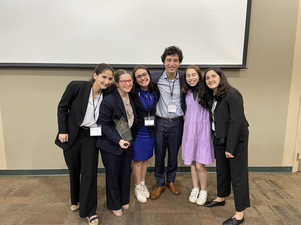 Congratulations to BBYO’s team for taking home FIRST PLACE at the Maimonides Moot Court Competition! Yasher Koach 🏆🏆