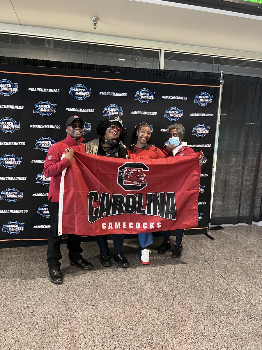 stroblekm's tweet image. Go Gamecocks!! #mmselfie