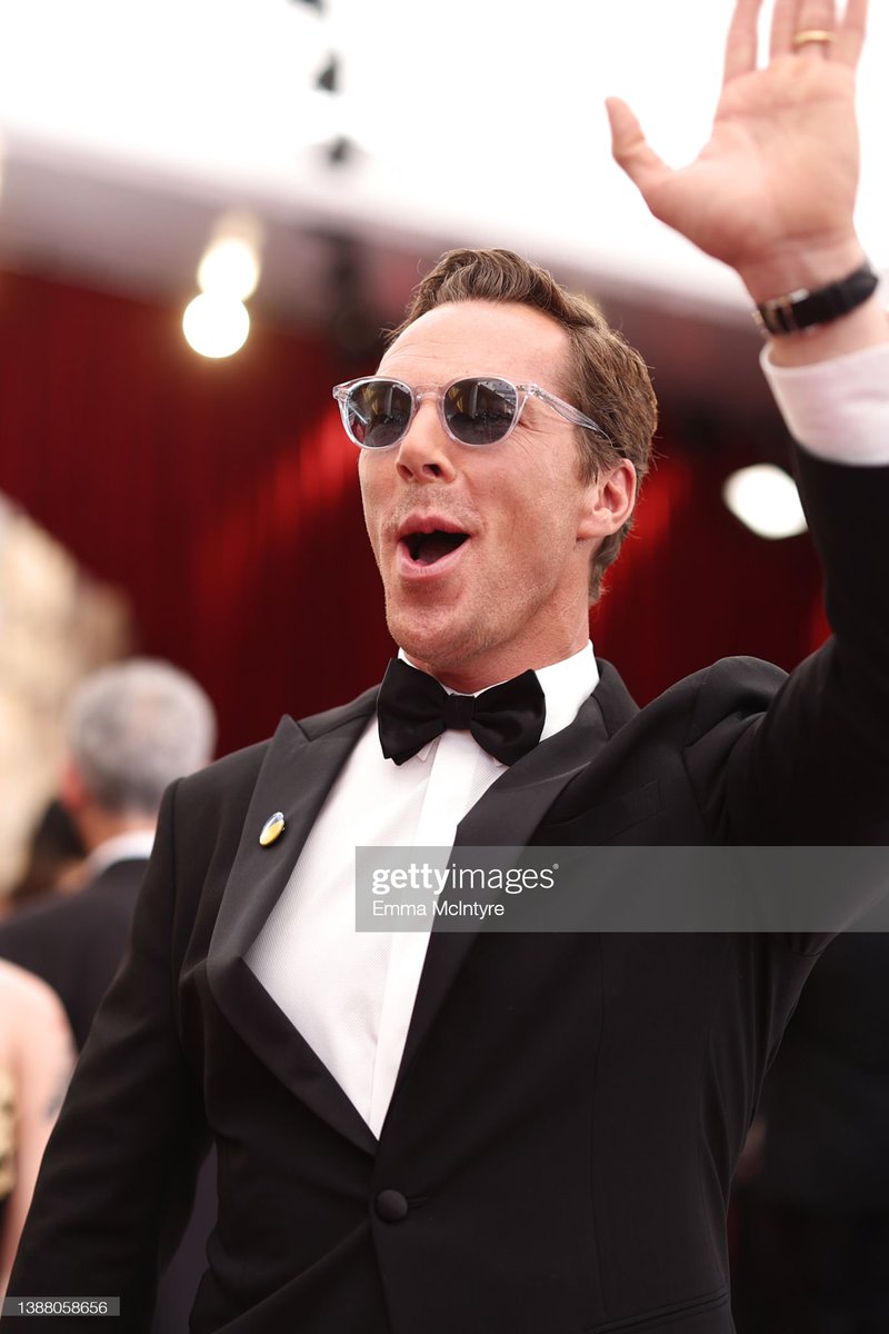itsmearrunima's tweet photo. God bless Benedict Cumberbatch ❤️☀️ #Oscars https://t.co/j8THs6FlS2
