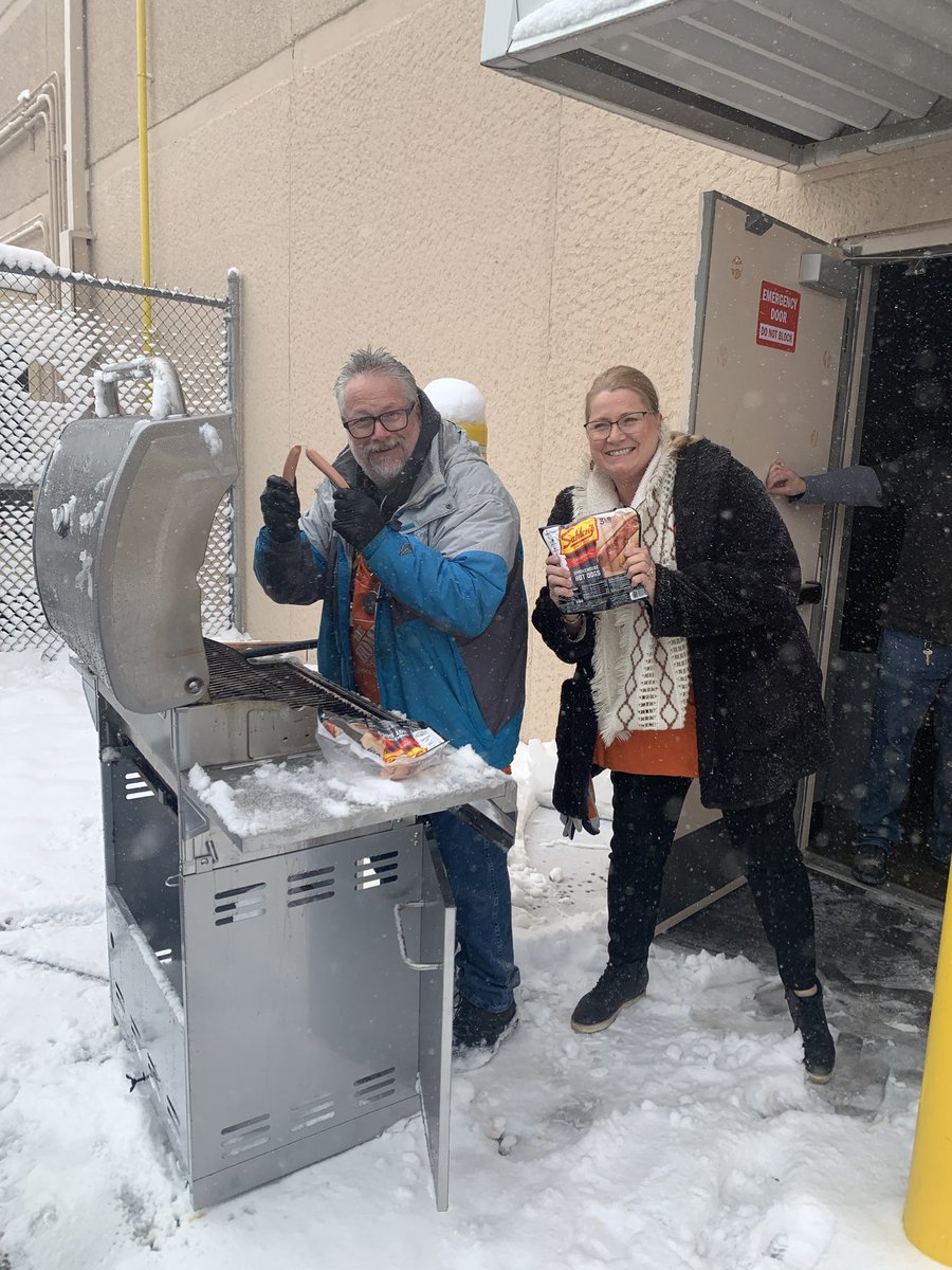 AmyB1230 tweet media