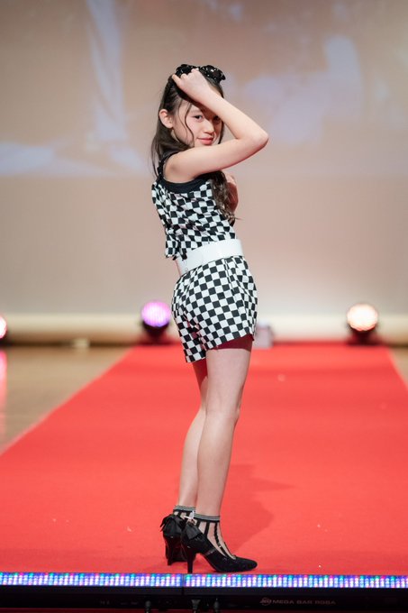 Twitterのコスプレ画像37