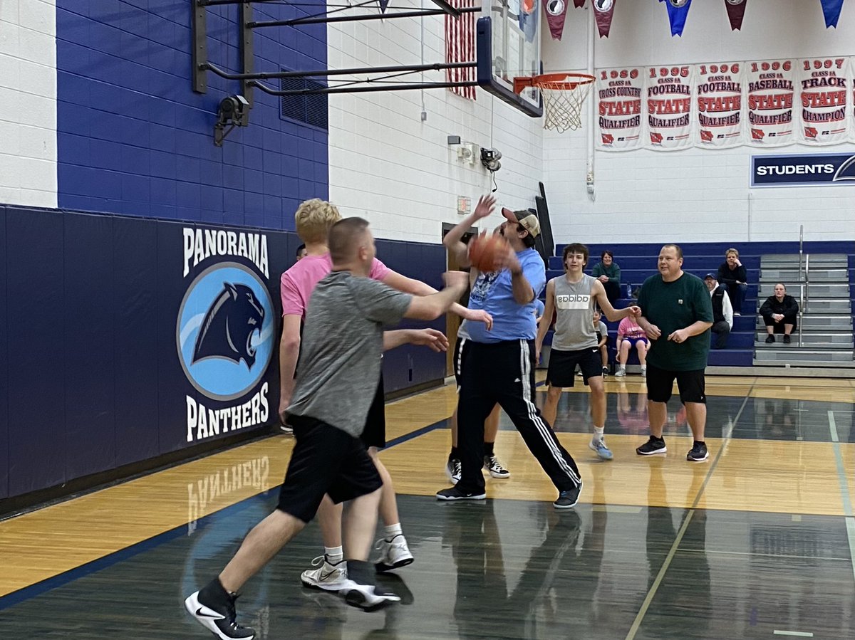 PanoramaFCA's tweet photo. Thank you everyone who played, donated your time, or supported this group in any way!!   💙 2022 3v3 FCA 🏀 tournament https://t.co/WFbFzhBvoq