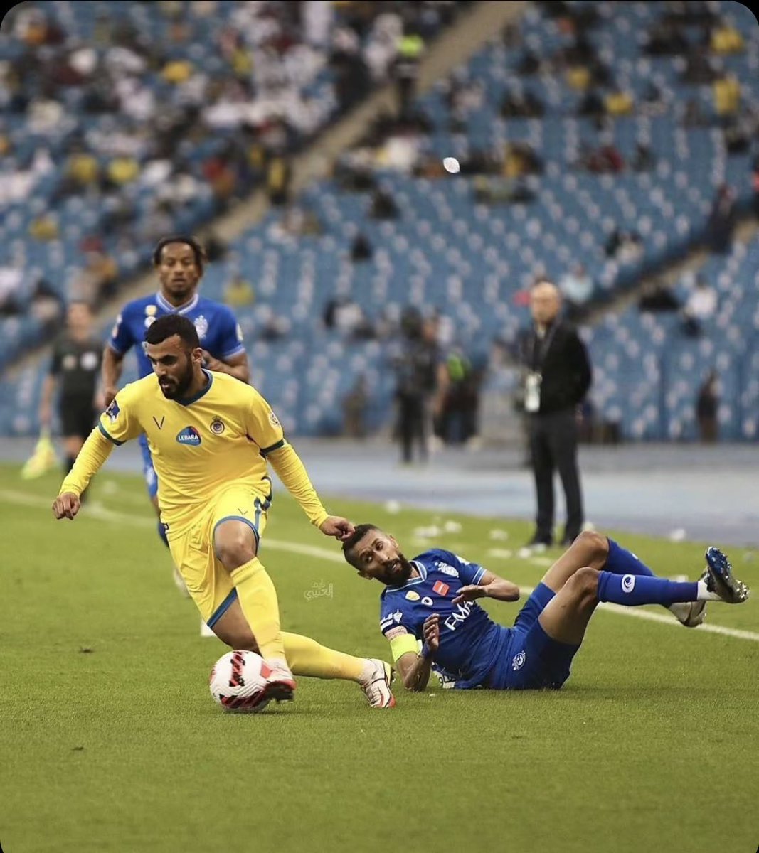 d_homyy's tweet photo. @jaber_jabe8r @NFC_H2022 حمد ال منصور ..يعجبني
لاعب بدني وتكتيكي يلعب اكثر من مركز 
اذا على مستواه كل الفريق سيئ هالموسم

اعرف انه ينخفض مستواه بعدم المشاركة لاكنه بديل لاغنى عنه  
ولعيبه كثير حتى على مستوى العالم ..لايقدمون اضافه ويجدد لهم
 لان قرار الاستغناء غير مقبول 
لدهاليز اداريه وفنيه بحته جداً https://t.co/l3ZkrSHe6M