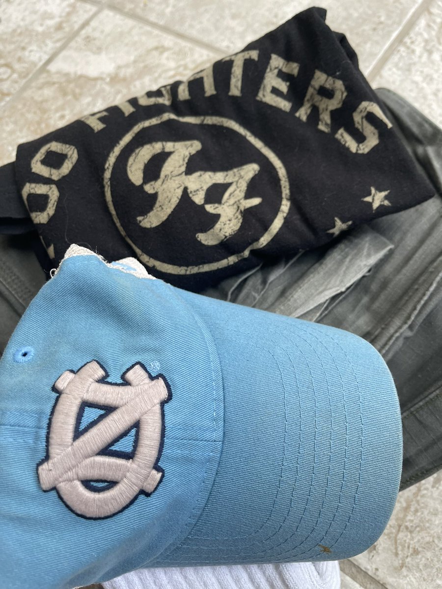 UNCballislife's tweet photo. The spirit of Taylor Hawkins is part of this.  This is what I’ve worn every game in the tourney so far.  Unwashed of course.  #gowhereyougo #dowhatyoudo #GoHeels #FinalFour @foofighters @KeepingItHeel @UNC_Basketball #TarHeels https://t.co/pNkP9MYdWu