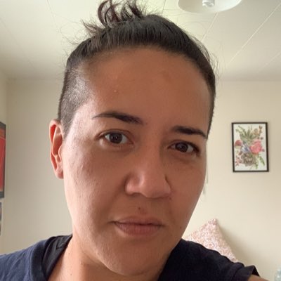 CurvySister's tweet photo. #NewProfilePic https://t.co/SLCT4PRoF7
