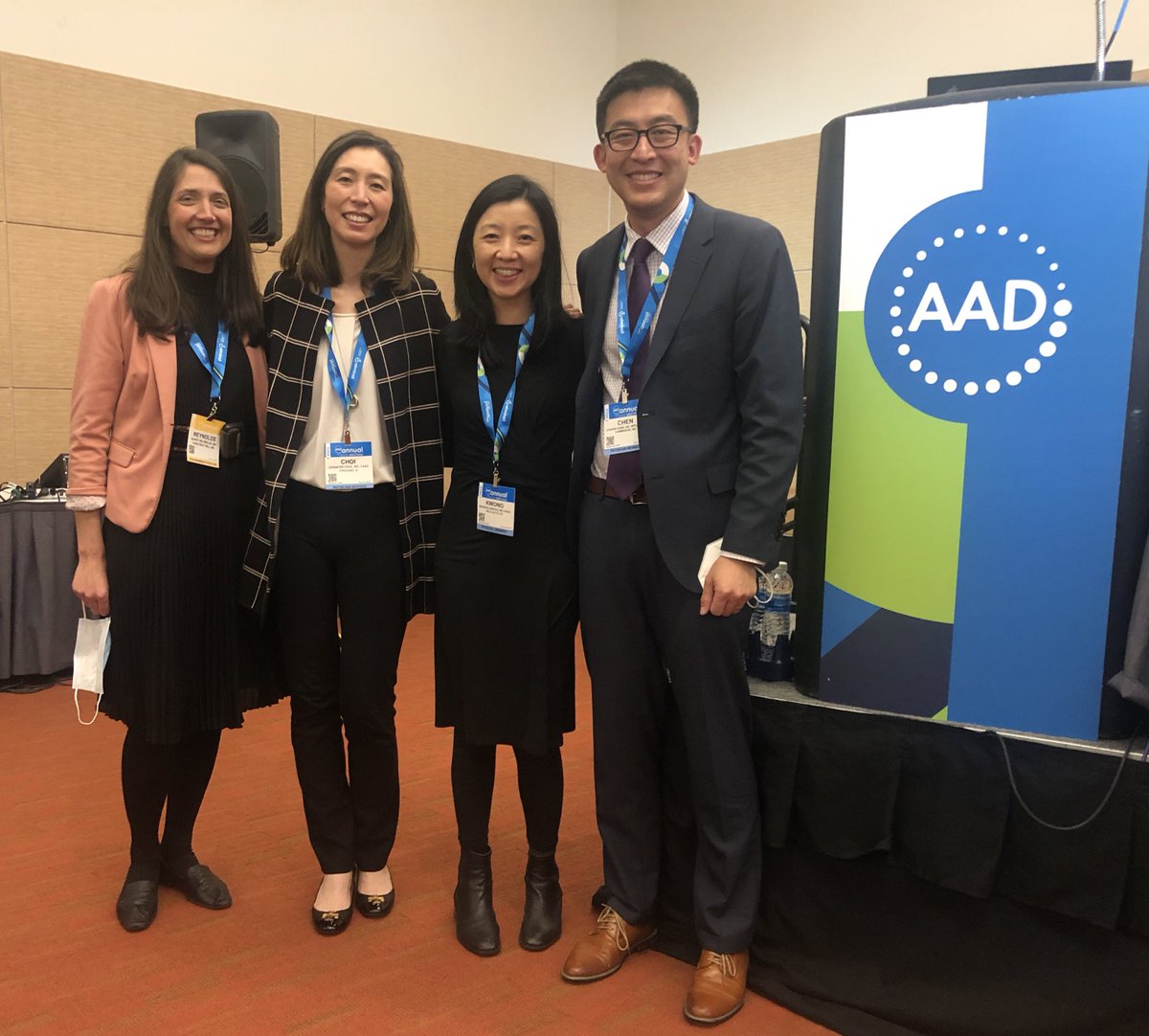 DrStevenTChen's tweet photo. SO MUCH FUN, getting to present on cutaneous irAEs with this amazing group of physicians! Thanks to @kreynoldsMD, @MDJenniferChoi, and Dr. Bernice Kwong for accepting my invitation to talk about this important group of diseases!!
#AAD2022 #AAD2022challenge #dermtwitter https://t.co/1Cxkyj5aDx