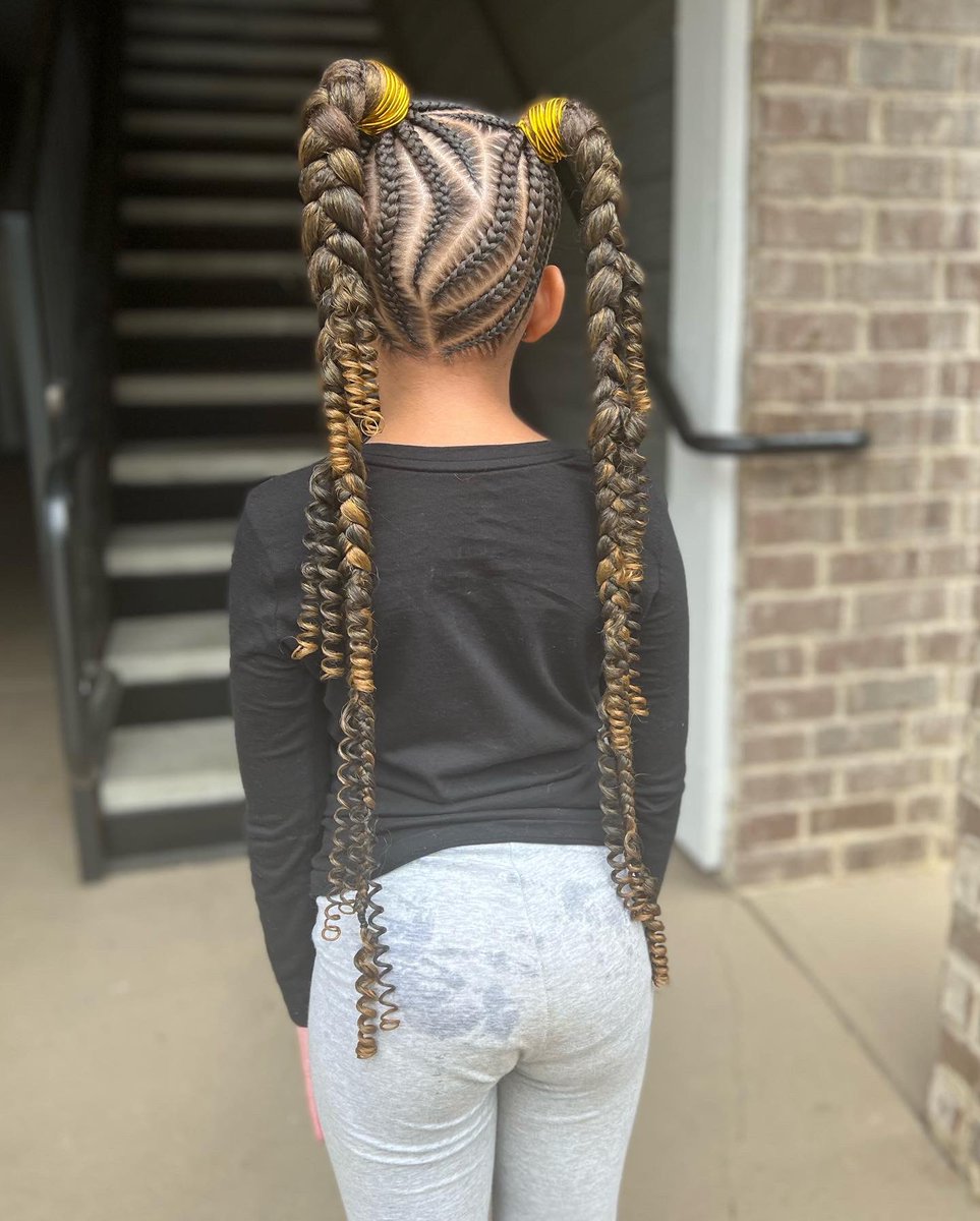 InfamousKay1's tweet photo. My Little Princess😍 Feed-in Ponytail🔥 I have one more availability left before I go on maternity leave🗣! Click link in bio to book❤️ #PleaseRT #ATL #Atlbased #atlbraids #atlhairstylist #atlbraider #atlhair #atlbraiders https://t.co/qcRhkzn4Pt