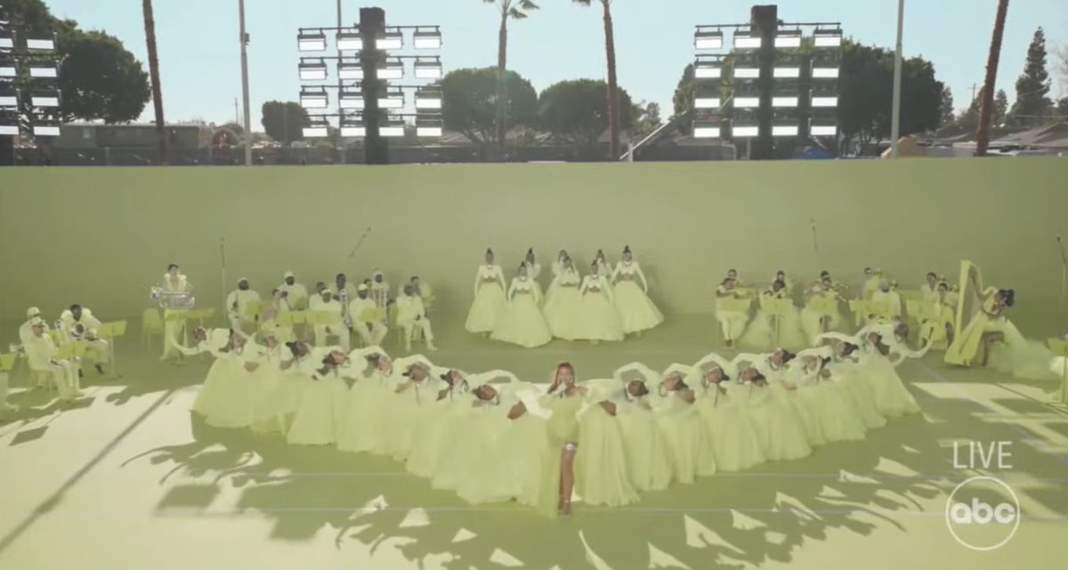 mashable's tweet photo. Breaking: Tennis is my favorite sport now #Oscars https://t.co/GoTCFuX1gW