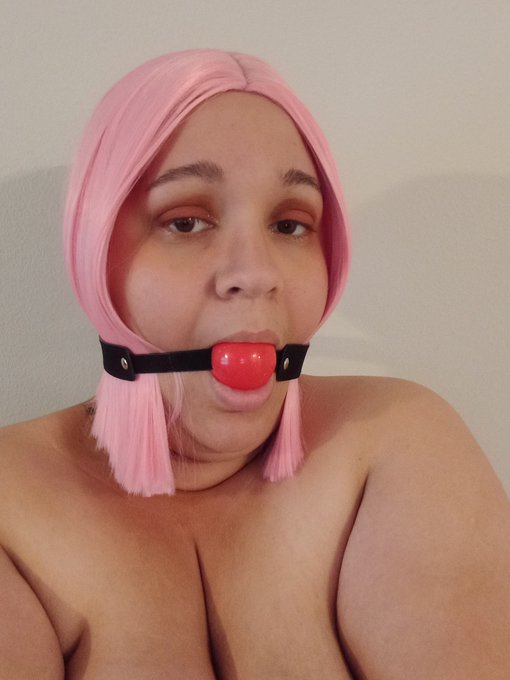 I post almost entirely nude photos on Instagram but somehow THIS one got taken down. https://t.co/IT<a href="/tag/nsfw"class="tags"><span>#nsfw</span></a>