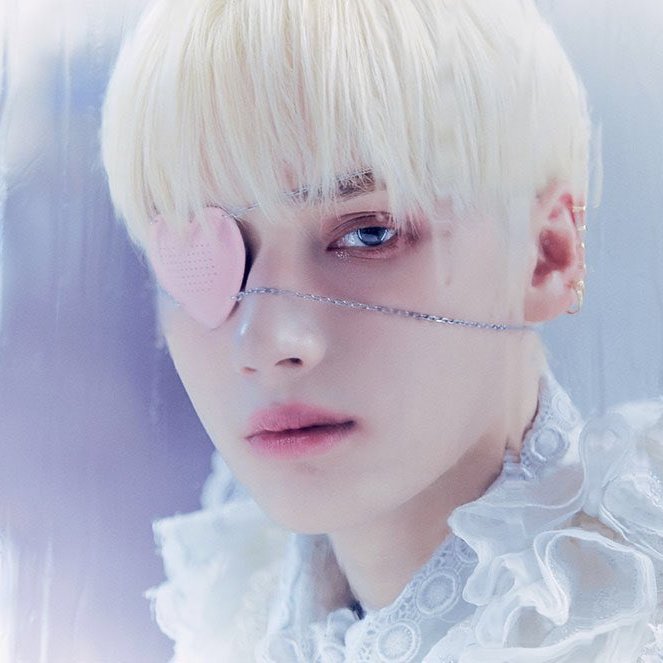 nct✘t file ! tweet media