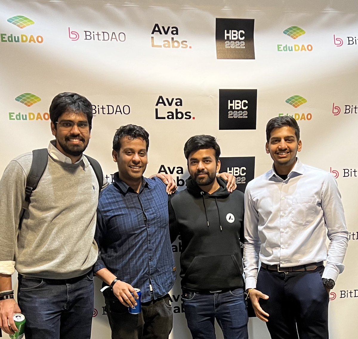 pratish_pratish's tweet photo. Excited to share that I got a chance to attend, interact and engage with Industry Leaders in the blockchain ecosystem at #HBC2022 #blockchain #leaders #harvard #Avalanche @PAVenkatesh @CryptoMan_Ram @John1wu @shivamlohiya007 @sumitgh85 https://t.co/9Sik4EmSYa