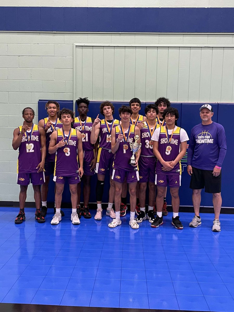 SO PROUD OF THESE BOYS . THEY WENT 3-0 AT THE SEYB TOURNAMENT IN CORPUS CHRISTI #WHATTIMEISIT