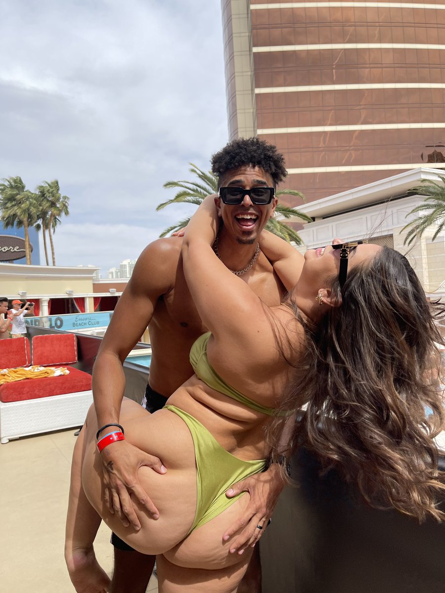 XSET Kristopher London on X: Vegas ❤️‍🔥 t.coRBfJtxIlNV  X