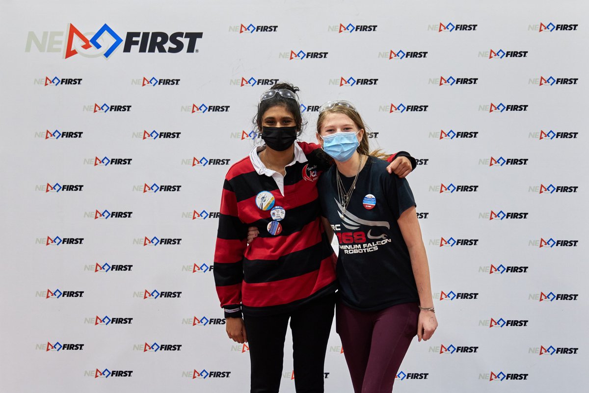 NEFIRST's tweet photo. Congrats to @NE_CentralMass Dean's List Semi-Finalists Meghna S. from @Team811 and Kitara P. from FRC 2168! #omgrobots #morethanrobots #WeAreNE #NECMD https://t.co/pDhTQgU70h