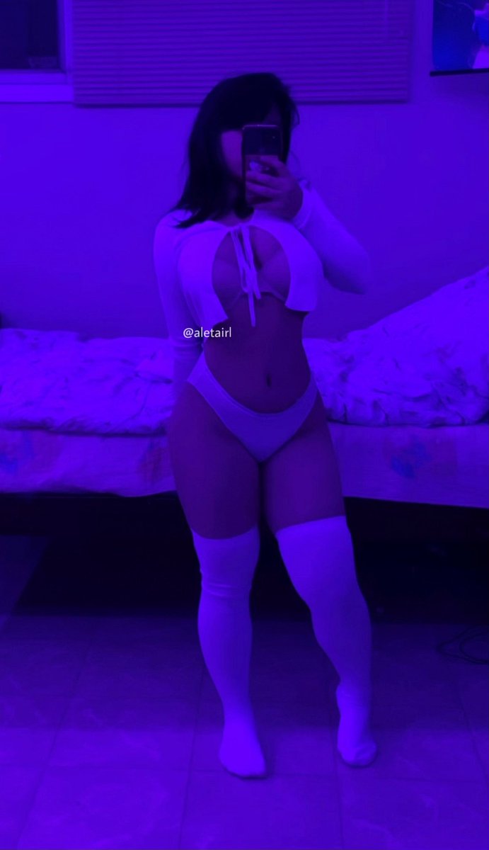 Watch my latest squirt vids and nude pics for $0 for 30 days, Subscribe now: beacons.ai/pocketstars_si…