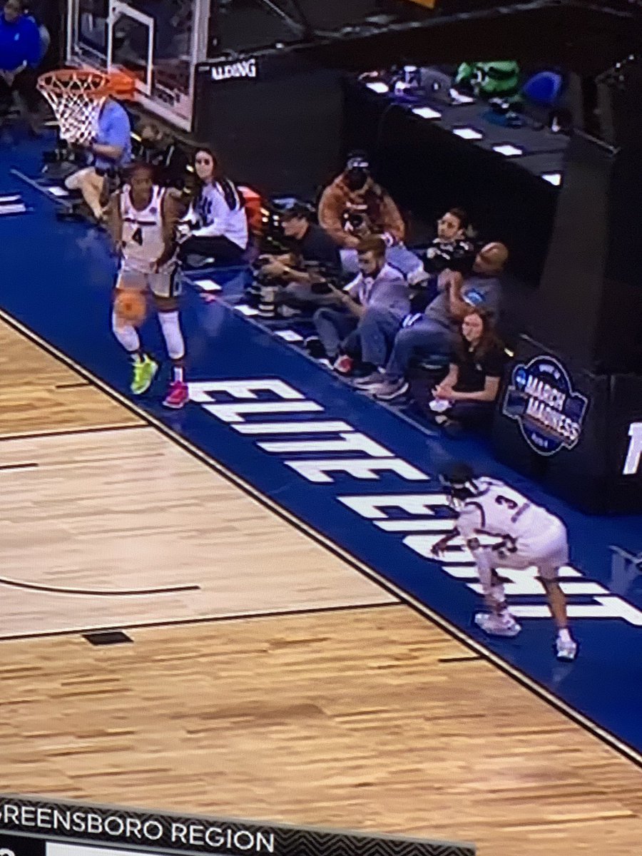 KouriSteve's tweet image. Rules for inbounding the basketball after a made basket are apparently optional.