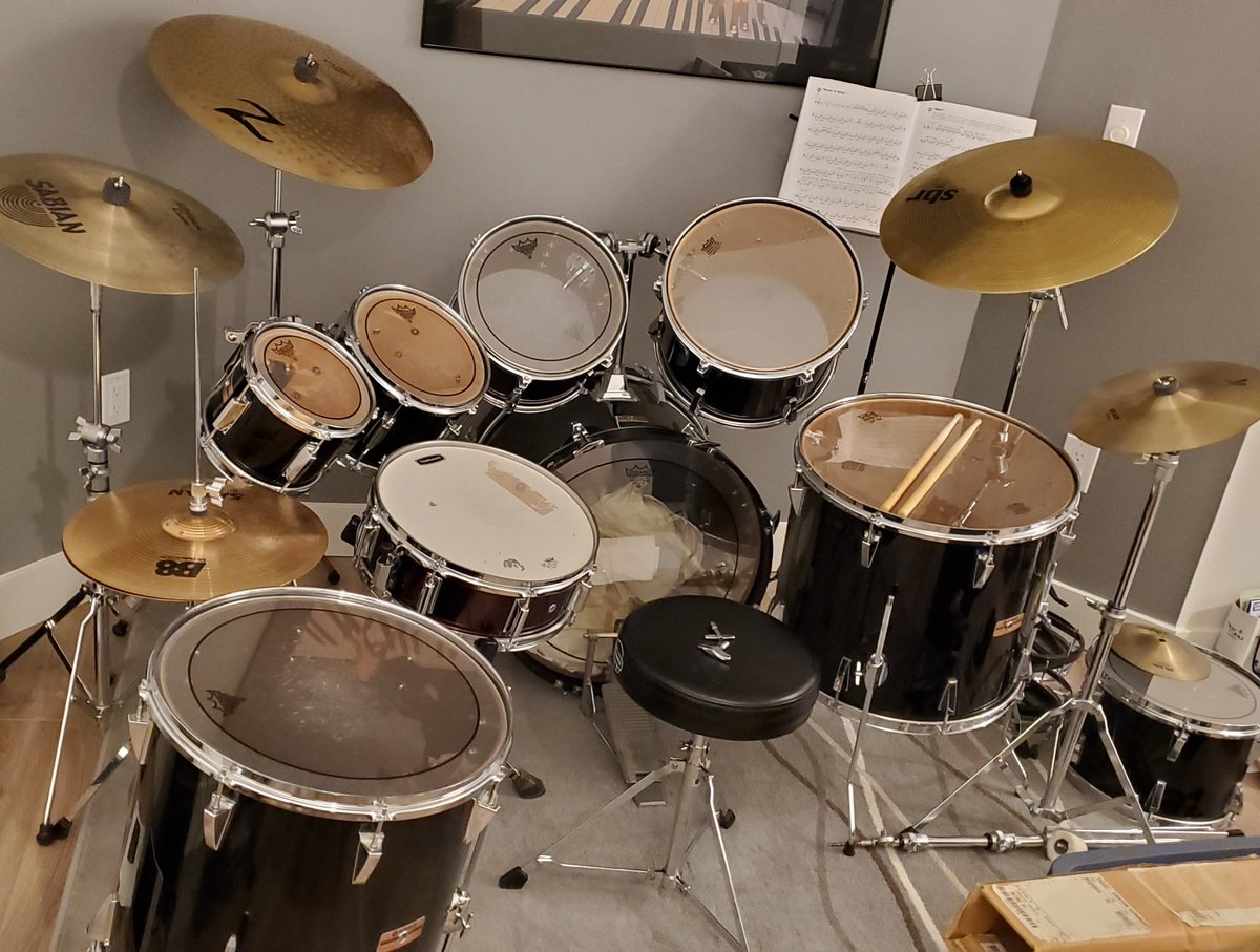 TheJHop's tweet image. Drum kit level up!

Thanks @TheBrooksGordon, I'm terrified and stoked all at once.  

I promise to take good care of it.